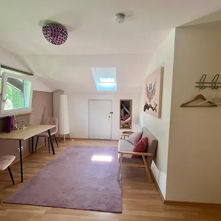 Проживание в семье With A Skylight - Gemuetliches Zwischen Muenchen Und Rosenheim *